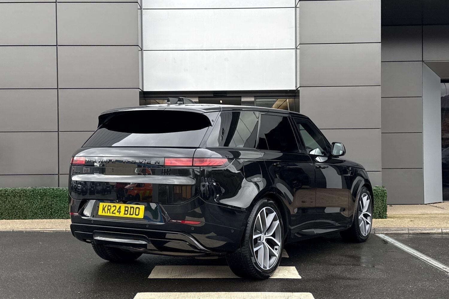Used Land Rover Range Rover Sport 2024 for sale - 76499325: Photo 12