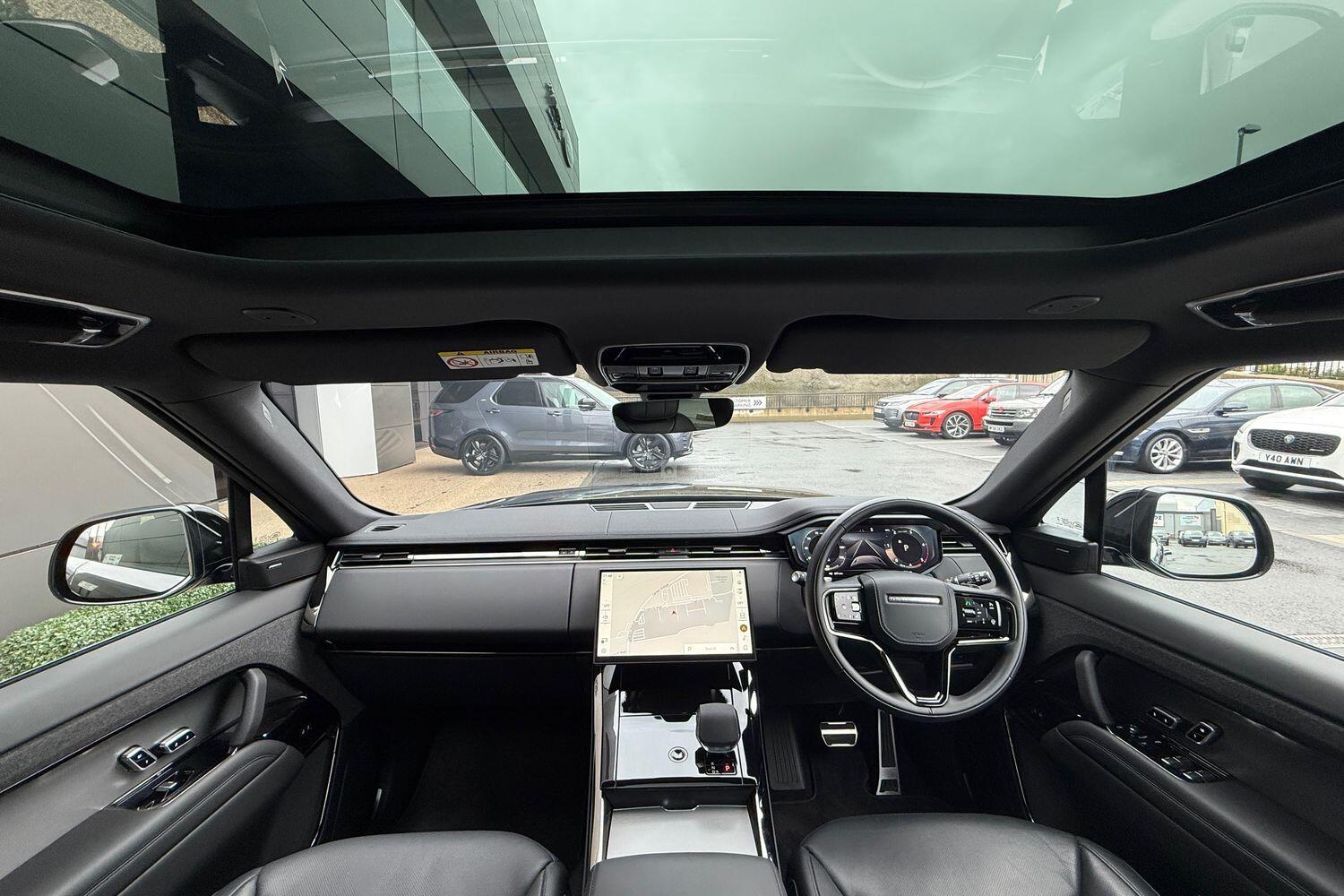 Used Land Rover Range Rover Sport 2024 for sale - 76499325: Photo 3