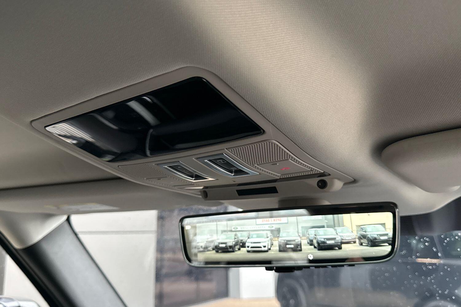 Used Land Rover Defender 2022 for sale - 76456649: Photo 18