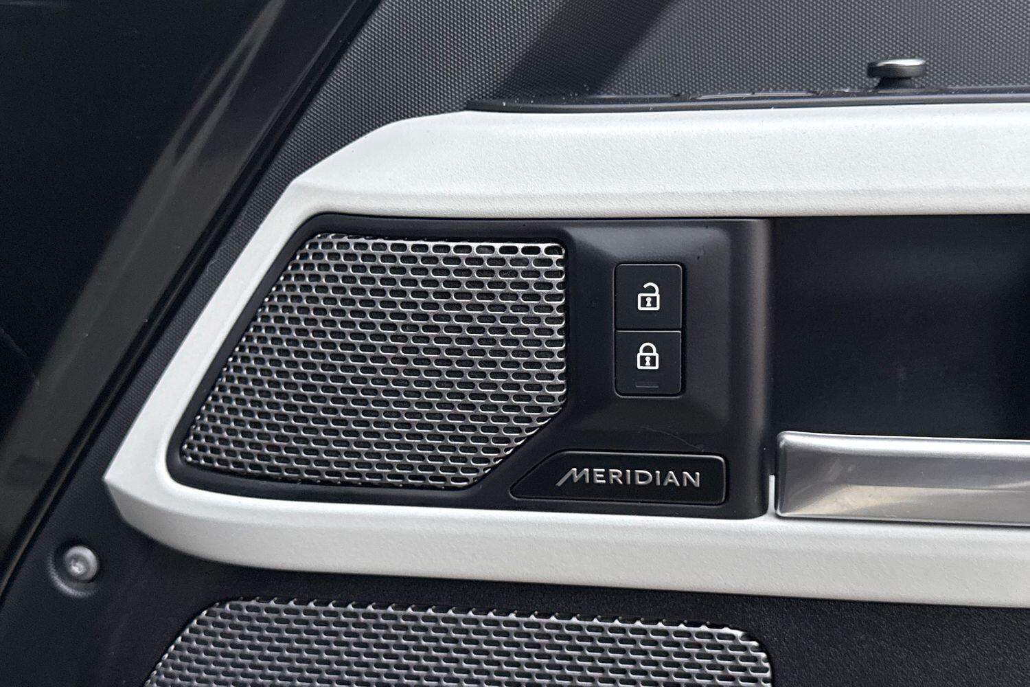 Used Land Rover Defender 2022 for sale - 76456649: Photo 25