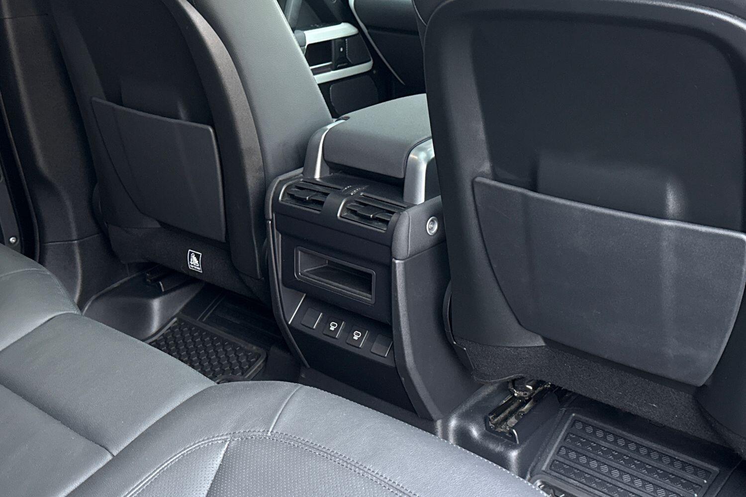 Used Land Rover Defender 2022 for sale - 76456649: Photo 52