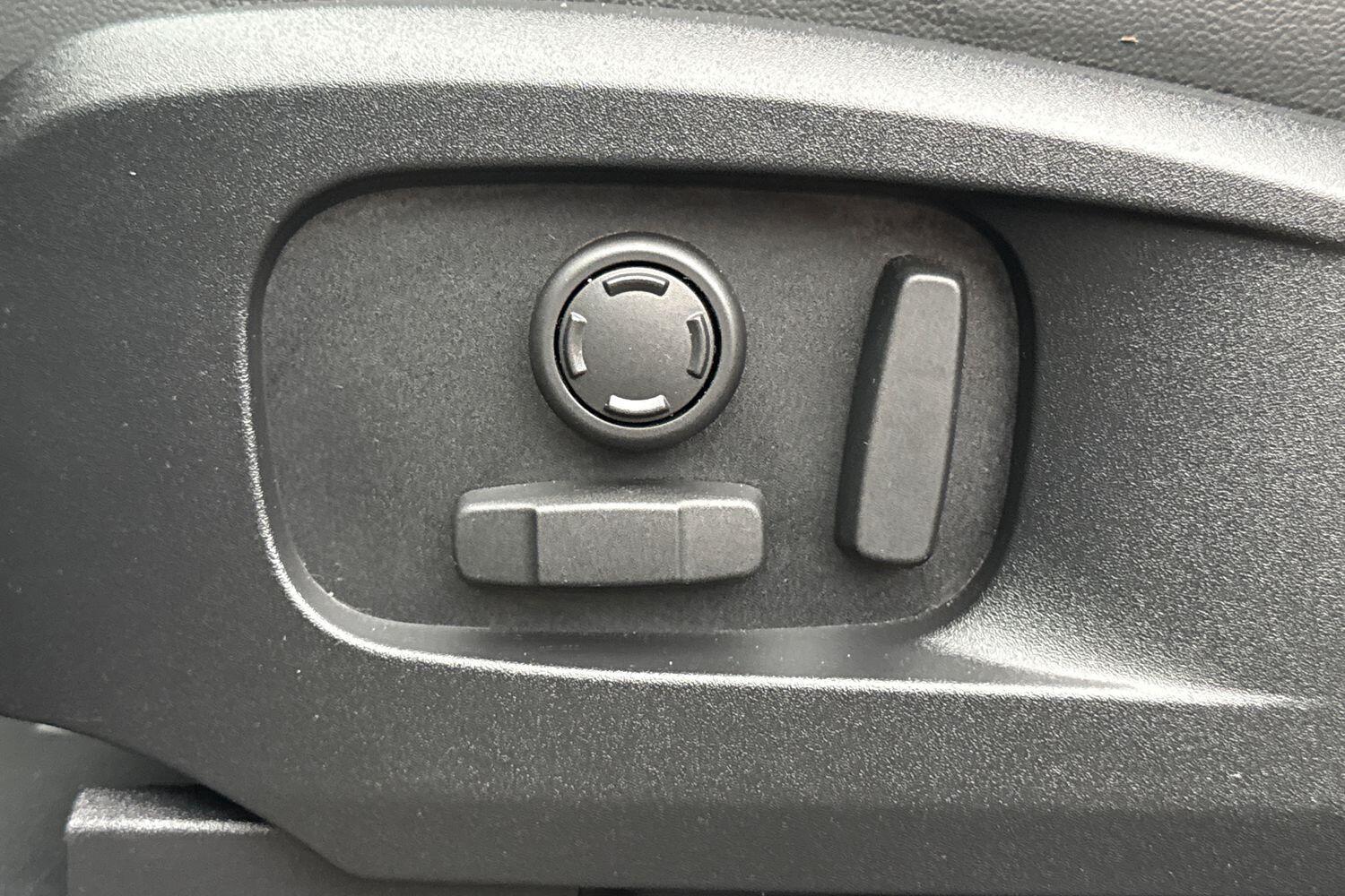 Used Land Rover Defender 2022 for sale - 76456649: Photo 58