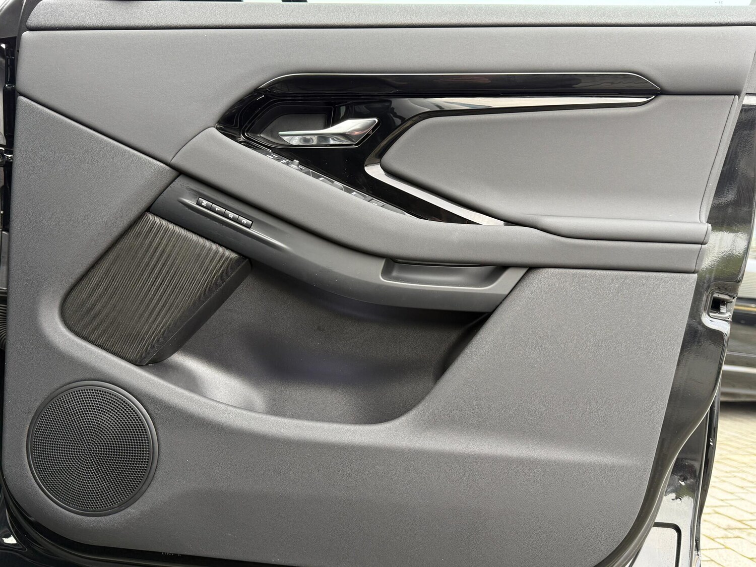 Used Land Rover Range Rover Evoque 2025 for sale - 77625550: Photo 18