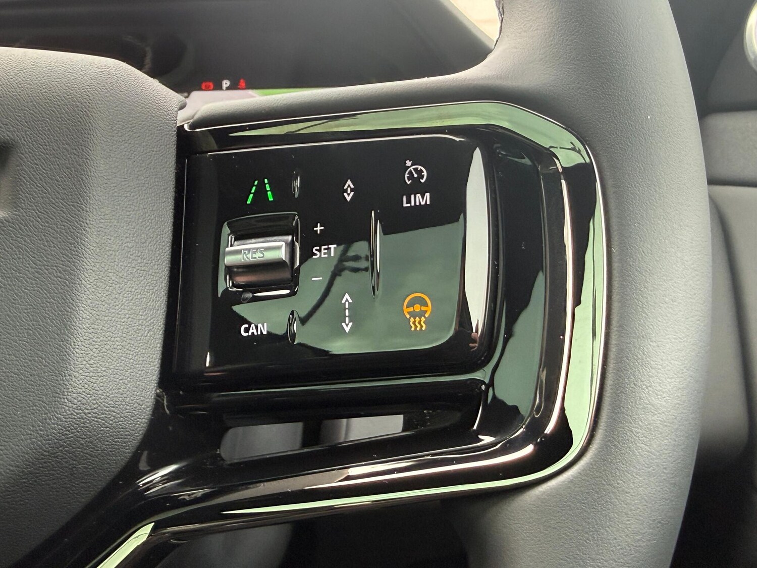 Used Land Rover Range Rover Evoque 2025 for sale - 77625550: Photo 29