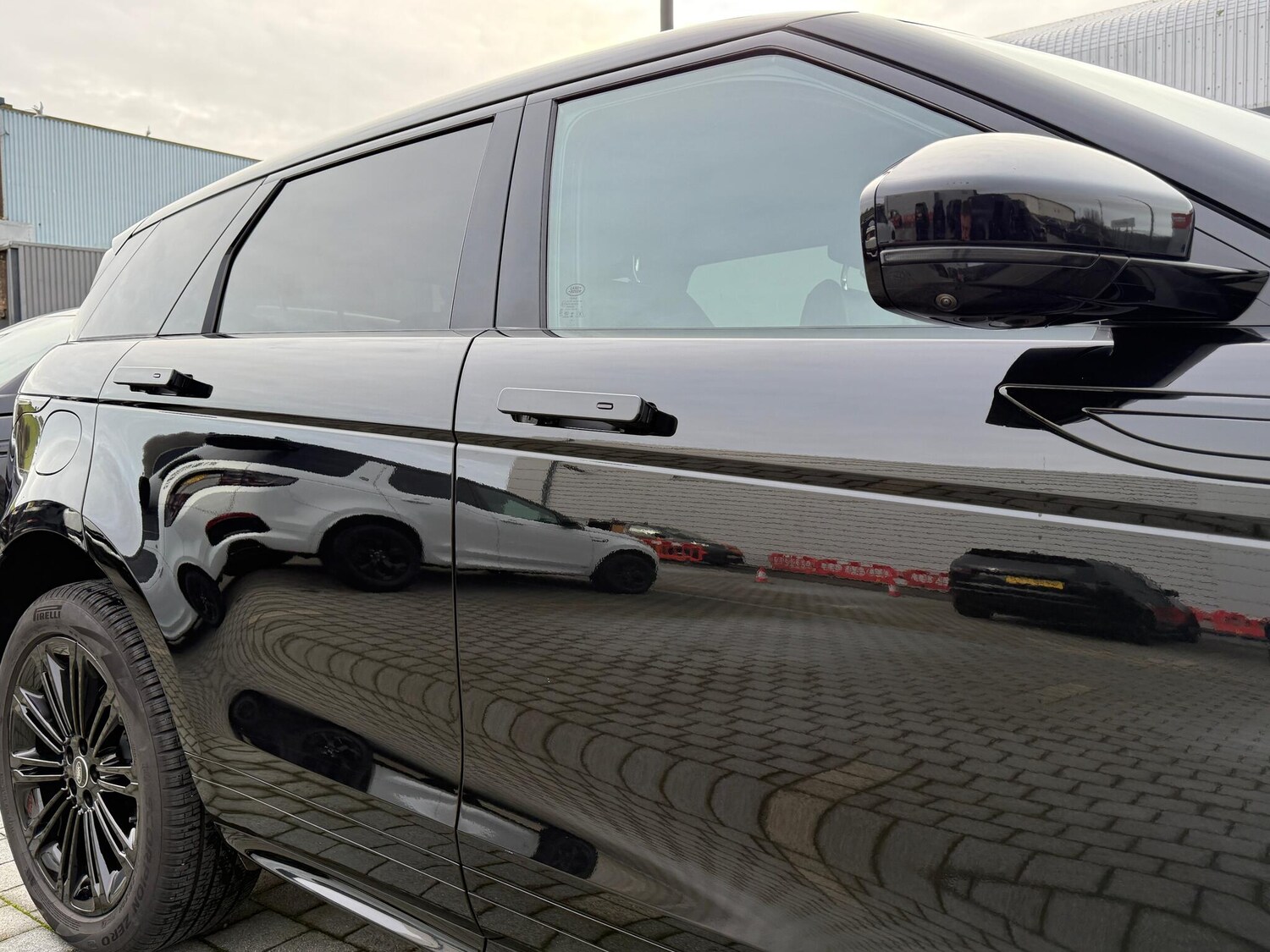 Used Land Rover Range Rover Evoque 2025 for sale - 77625550: Photo 30