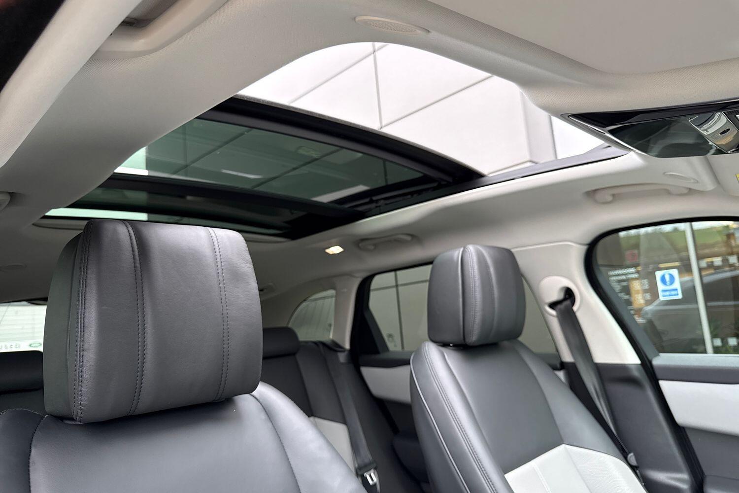 Used Land Rover Range Rover Velar for sale - 76728650: Photo 11