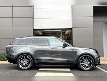 Used Land Rover Range Rover Velar 2024 for sale - 76728650: Photo