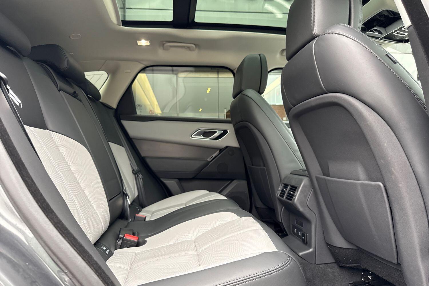 Used Land Rover Range Rover Velar for sale - 76728650: Photo 45