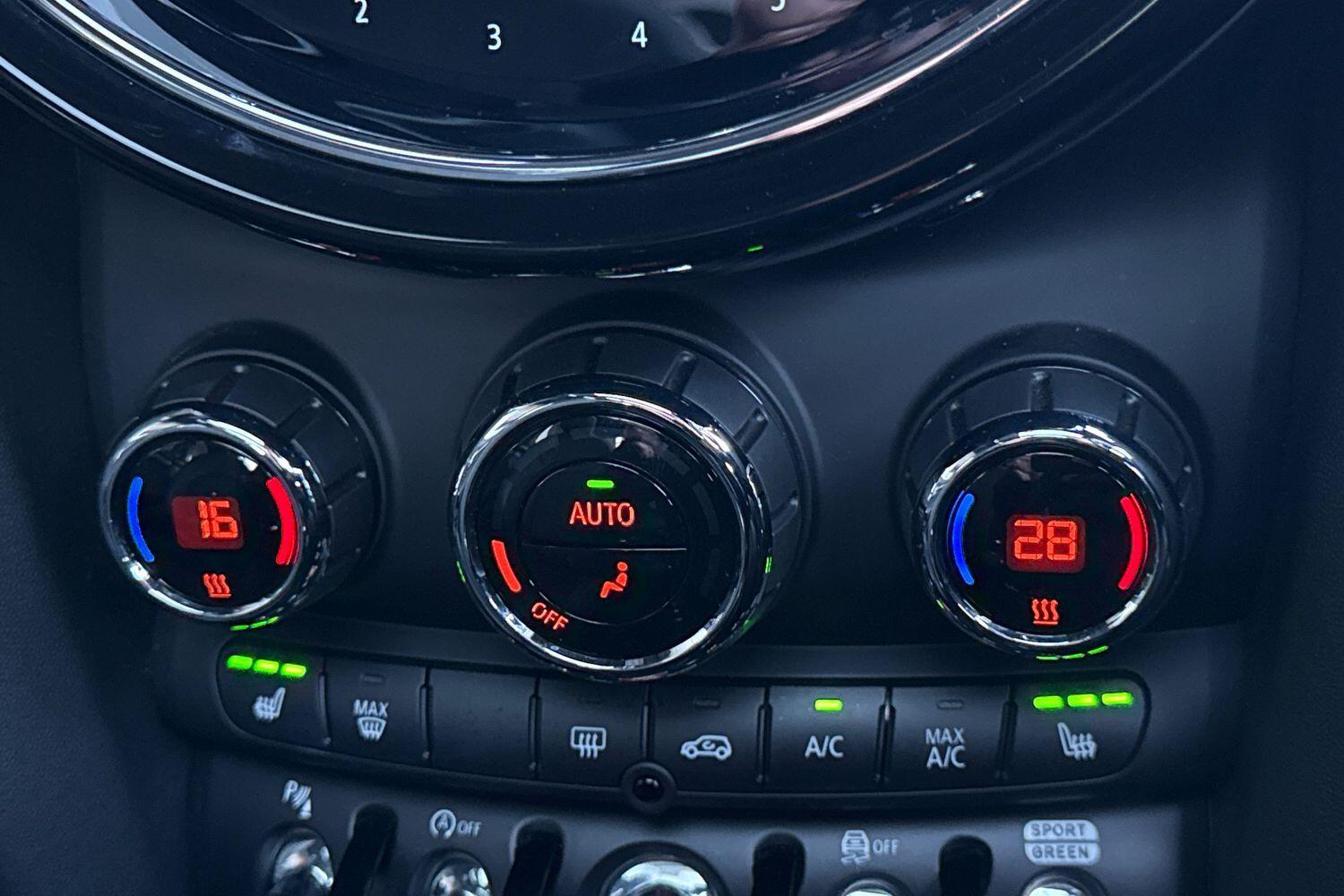 Used MINI Hatch 2023 for sale - 77440611: Photo 49