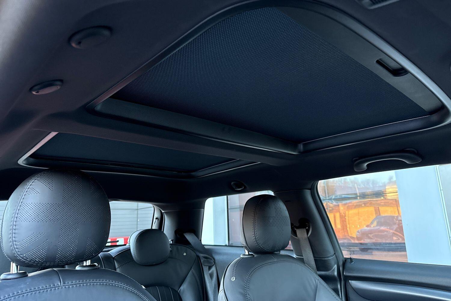 Used MINI Hatch 2023 for sale - 77440611: Photo 8