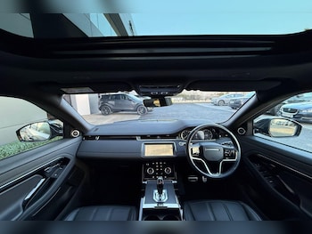 Used Land Rover Range Rover Evoque 2022 for sale - 76781515: Photo