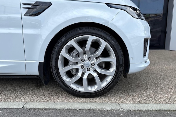 Used Land Rover Range Rover Sport 2020 for sale - 75696218: Photo 18
