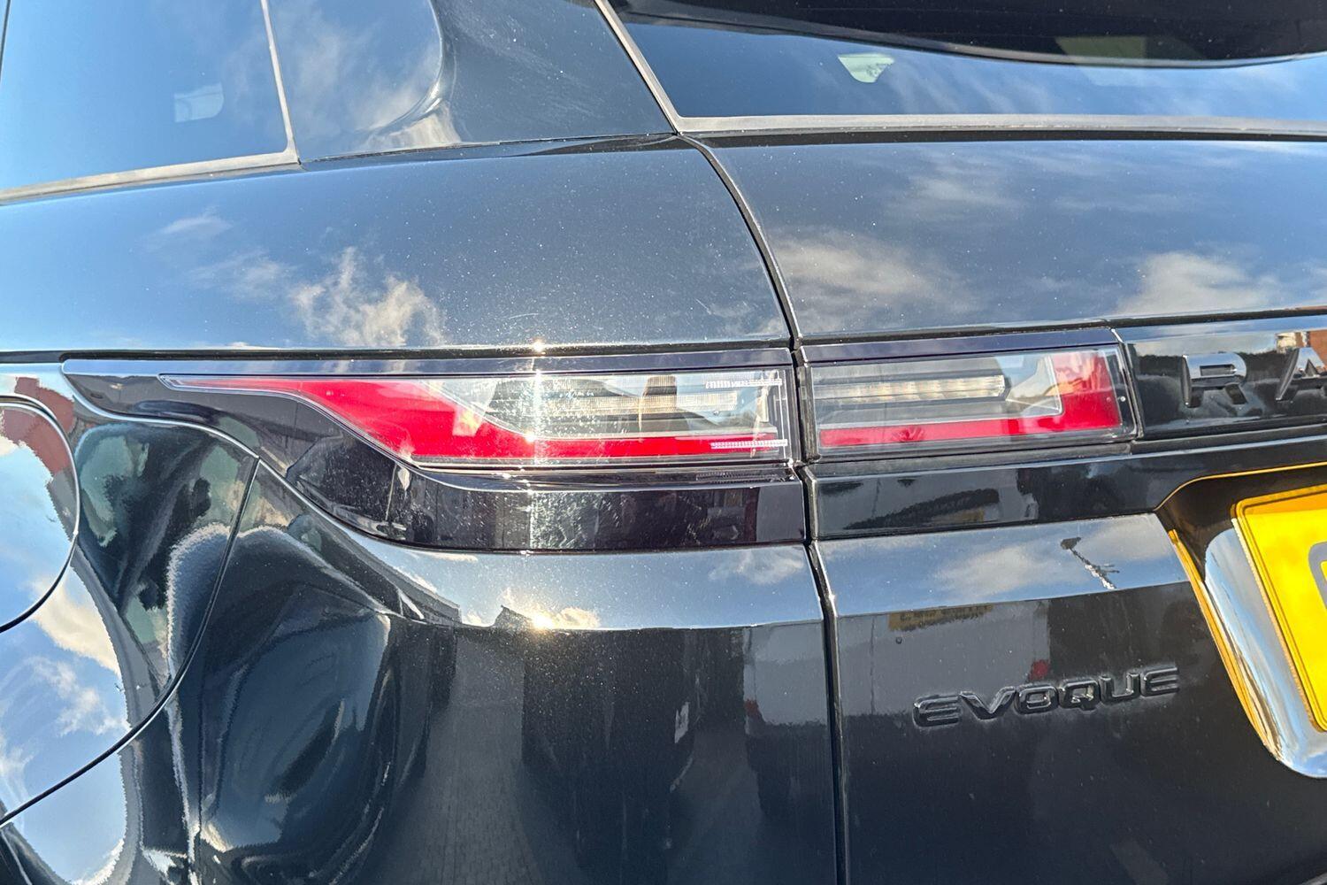 Used Land Rover Range Rover Evoque 2025 for sale - 77440435: Photo 41