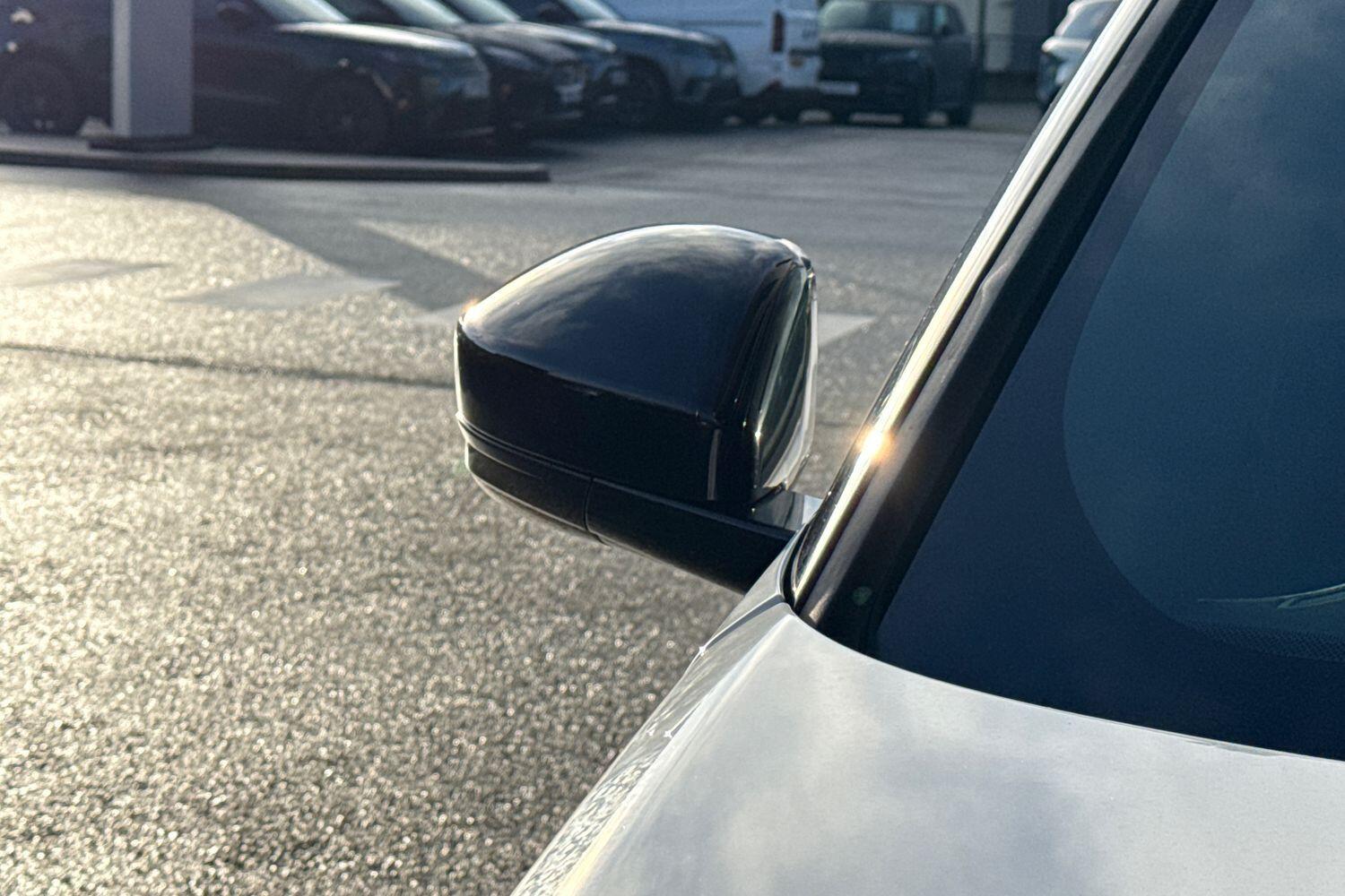 Used Land Rover Discovery Sport 2022 for sale - 77439884: Photo 24