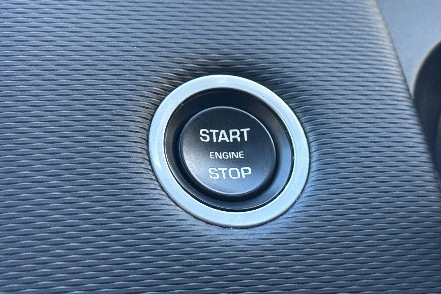 Used Land Rover Discovery Sport 2022 for sale - 77439884: Photo 40