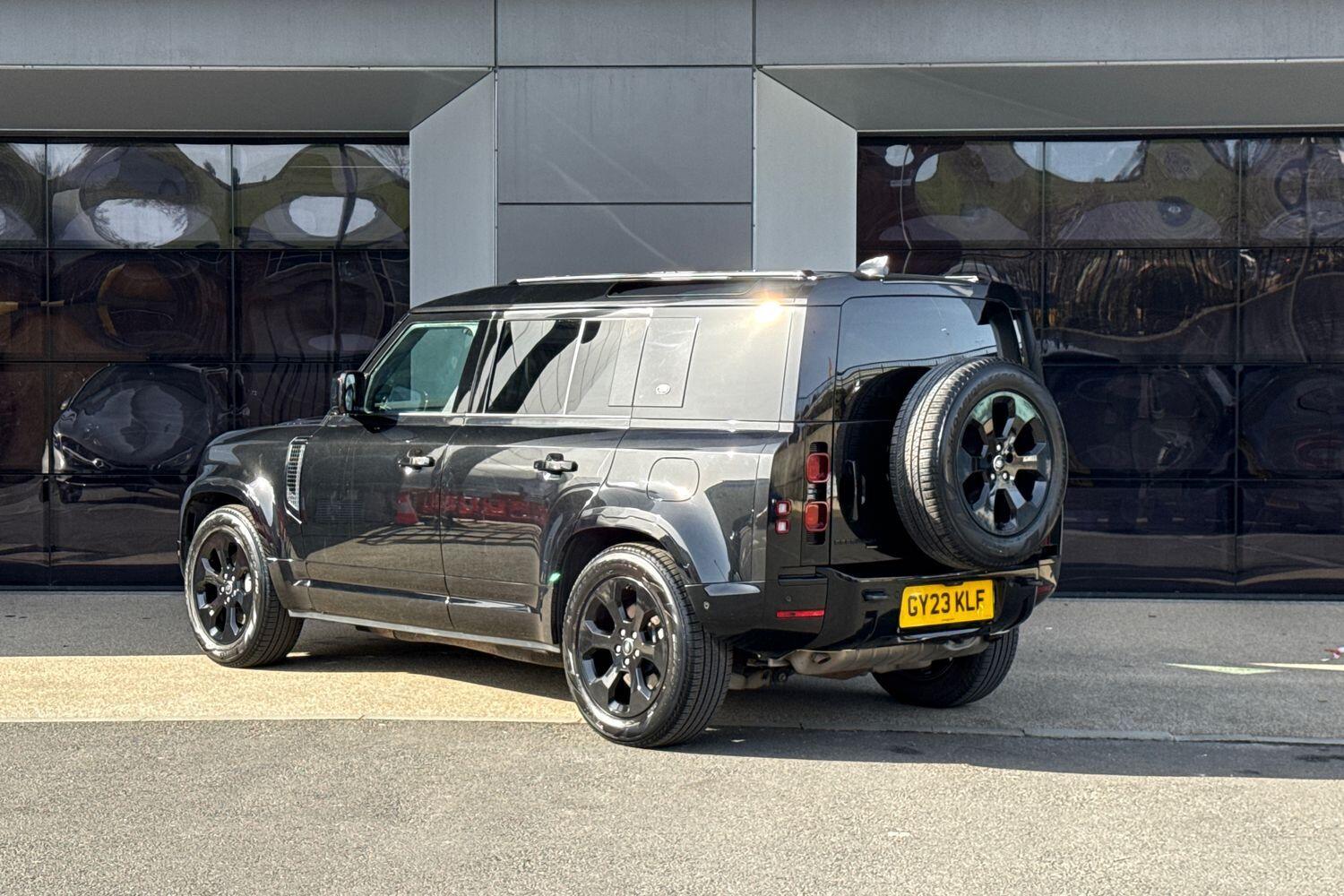 Used Land Rover Defender 110 2023 for sale - 77585634: Photo 10