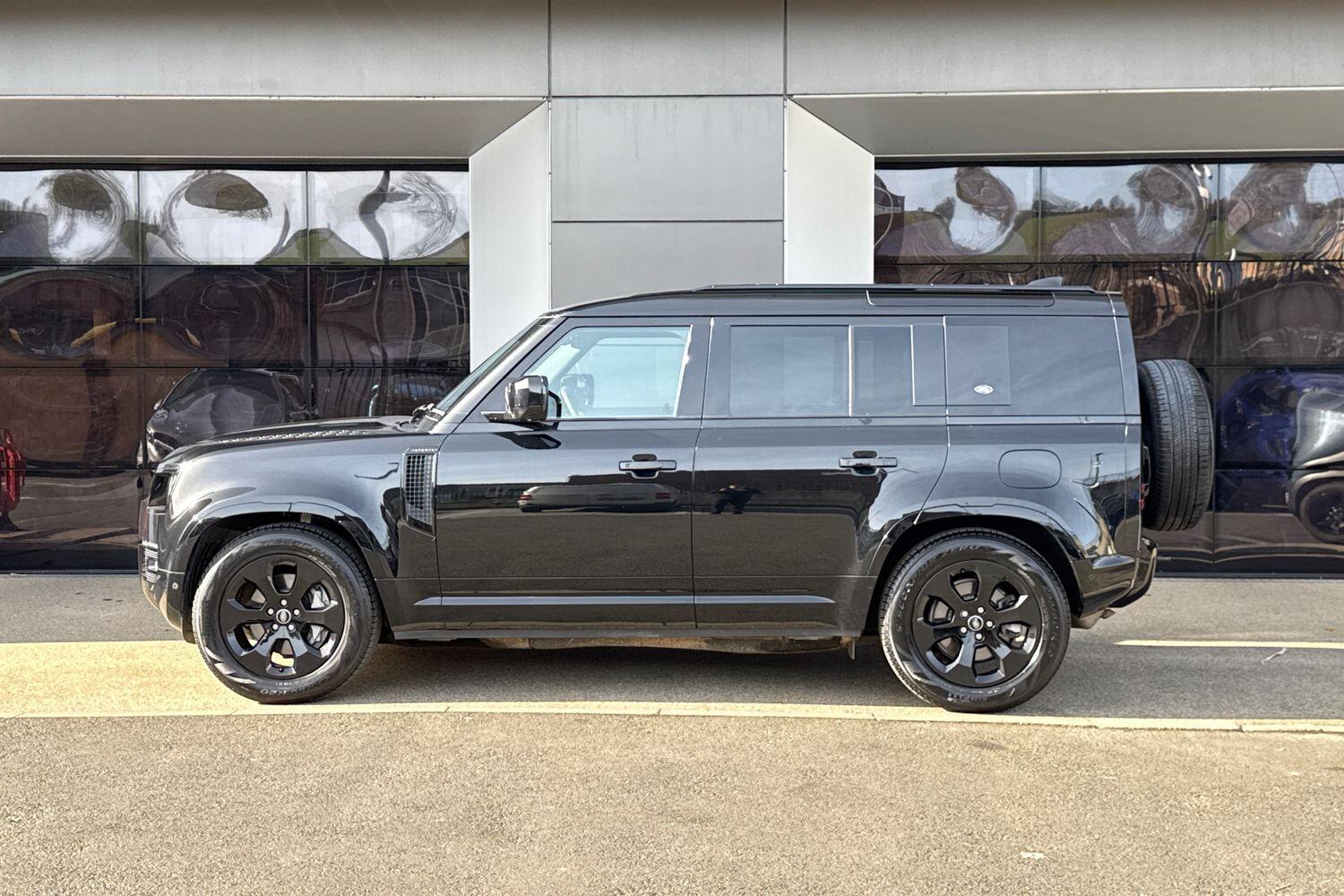 Used Land Rover Defender 110 2023 for sale - 77585634: Photo 14