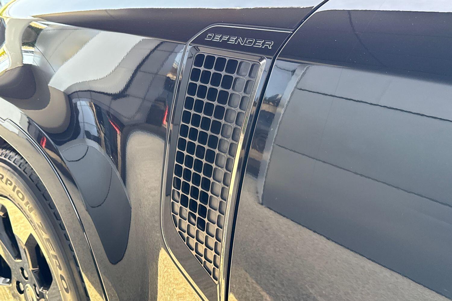 Used Land Rover Defender 110 2023 for sale - 77585634: Photo 29