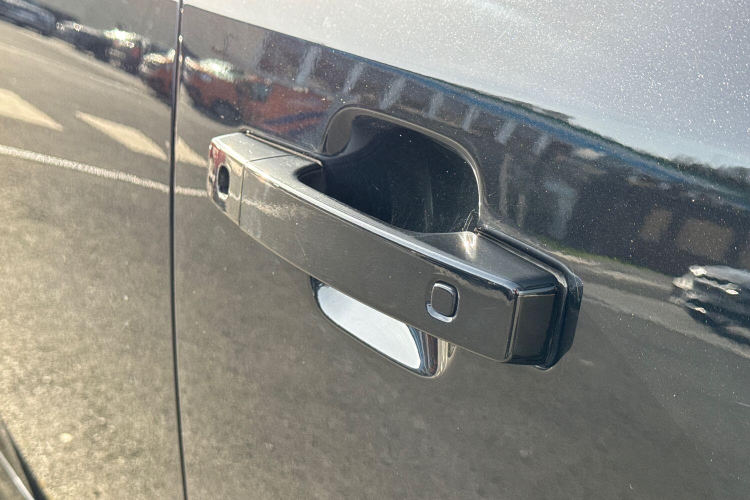 Used Land Rover Defender 110 2023 for sale - 77585634: Photo 32