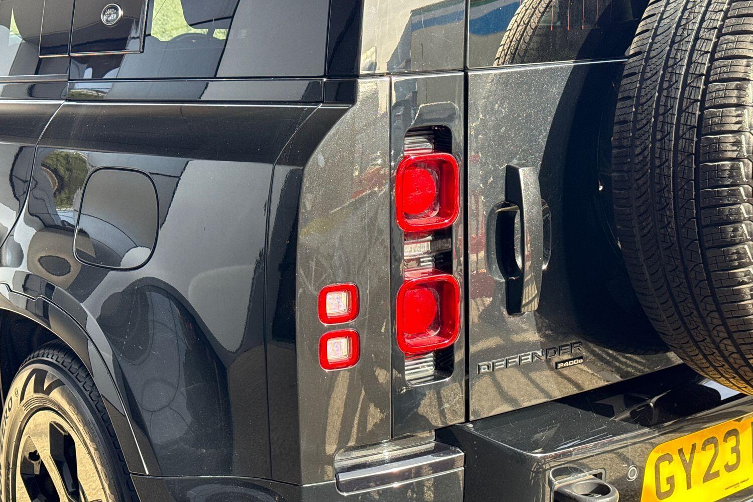 Used Land Rover Defender 110 2023 for sale - 77585634: Photo 35