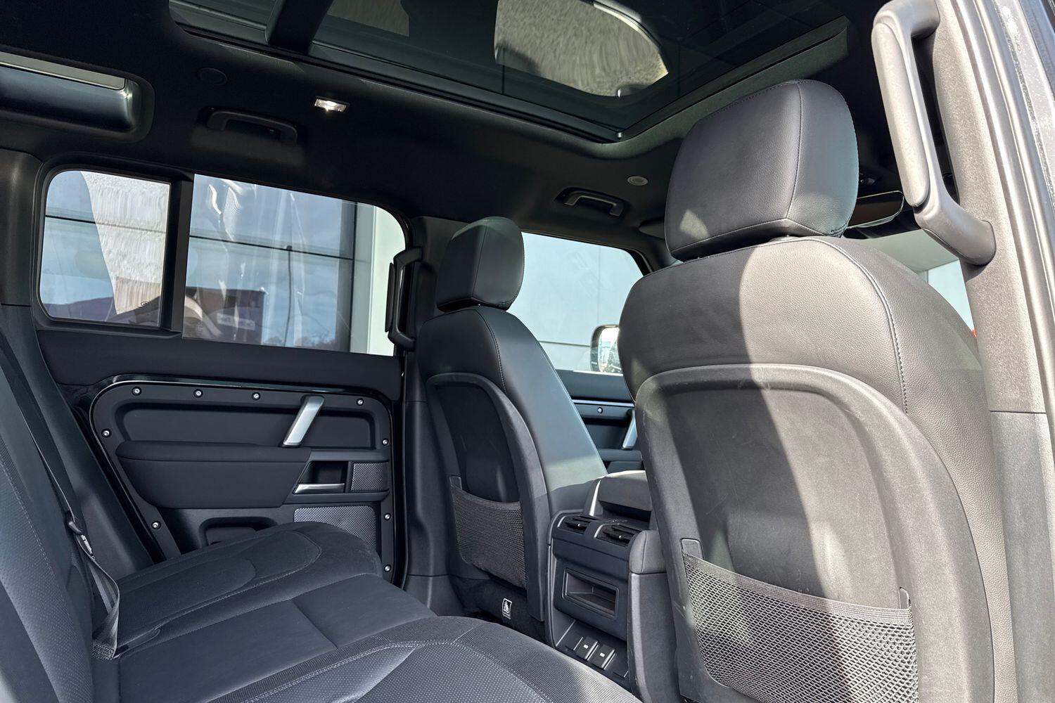 Used Land Rover Defender 110 2023 for sale - 77585634: Photo 39