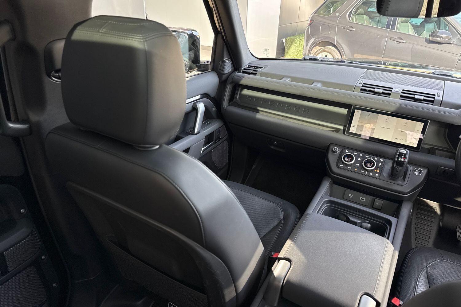 Used Land Rover Defender 110 2023 for sale - 77585634: Photo 45