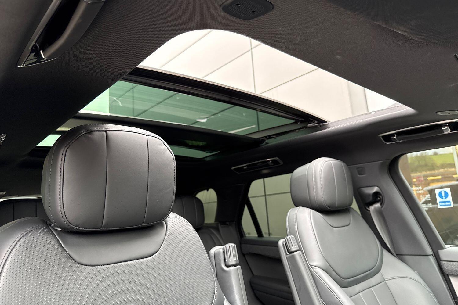 Used Land Rover Range Rover Sport 2024 for sale - 76539214: Photo 11