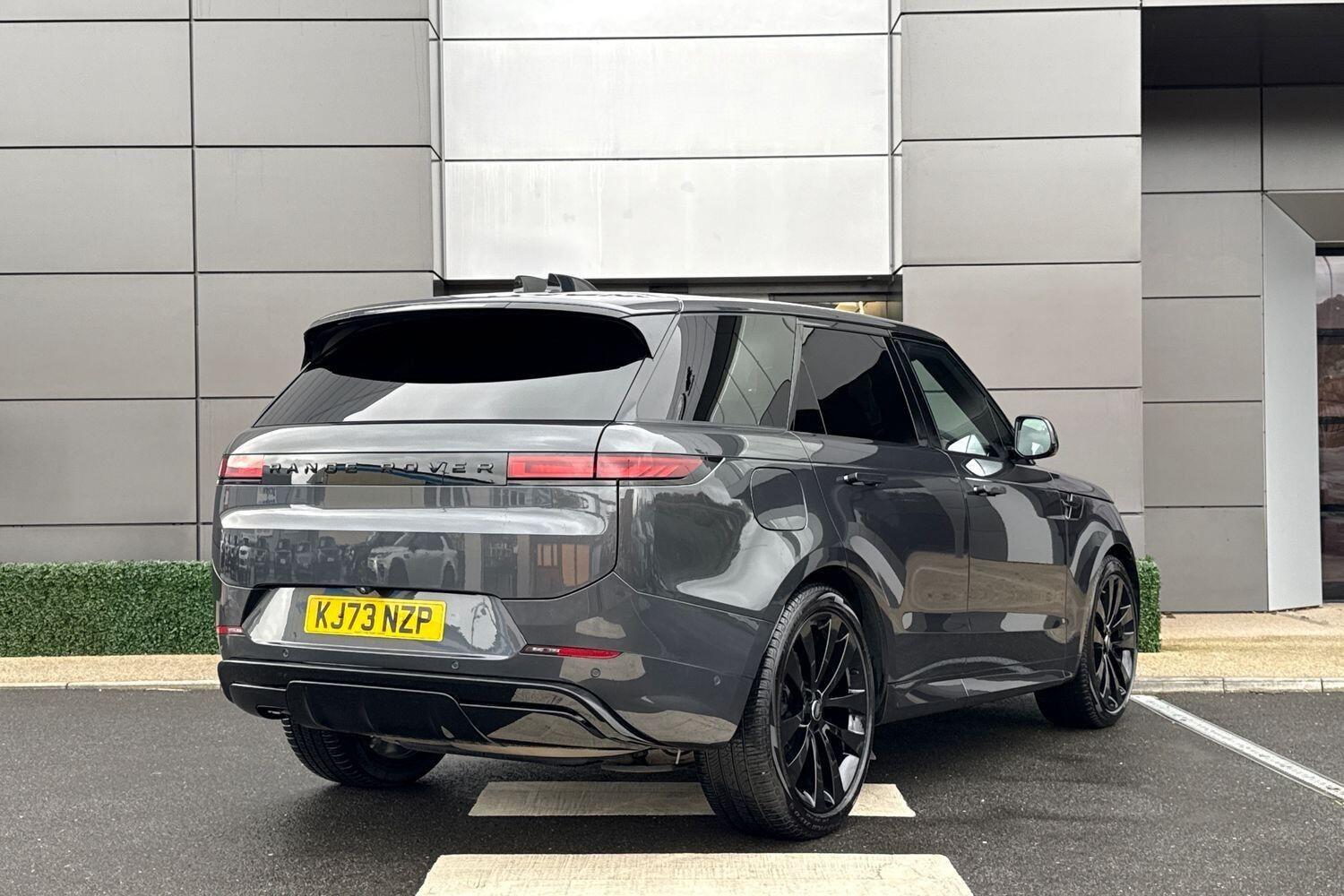 Used Land Rover Range Rover Sport 2024 for sale - 76539214: Photo 13