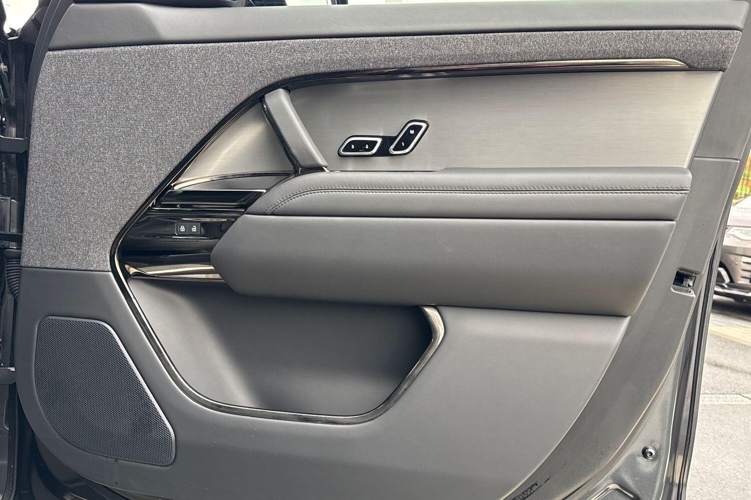 Used Land Rover Range Rover Sport 2024 for sale - 76539214: Photo 21