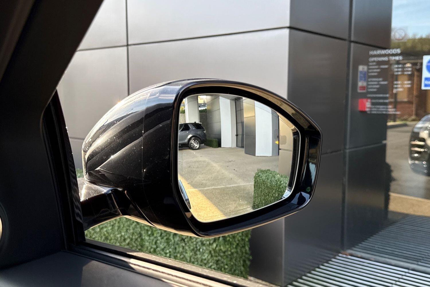 Used Land Rover Range Rover Evoque 2024 for sale - 76562266: Photo 14