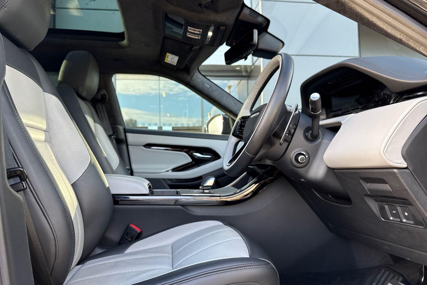 Used Land Rover Range Rover Evoque 2024 for sale - 76562266: Photo 24