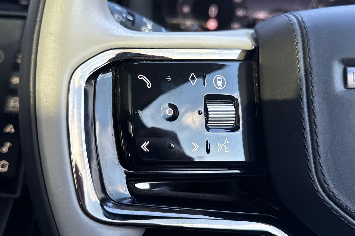 Used Land Rover Range Rover Evoque 2024 for sale - 76562266: Photo 38