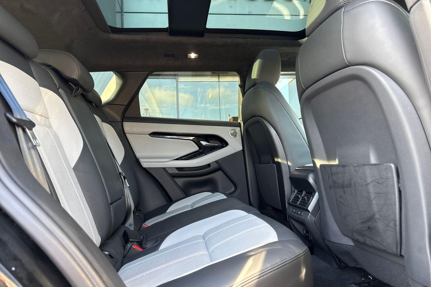 Used Land Rover Range Rover Evoque 2024 for sale - 76562266: Photo 48