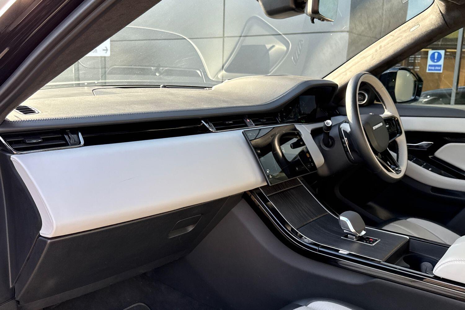 Used Land Rover Range Rover Evoque 2024 for sale - 76562266: Photo 56