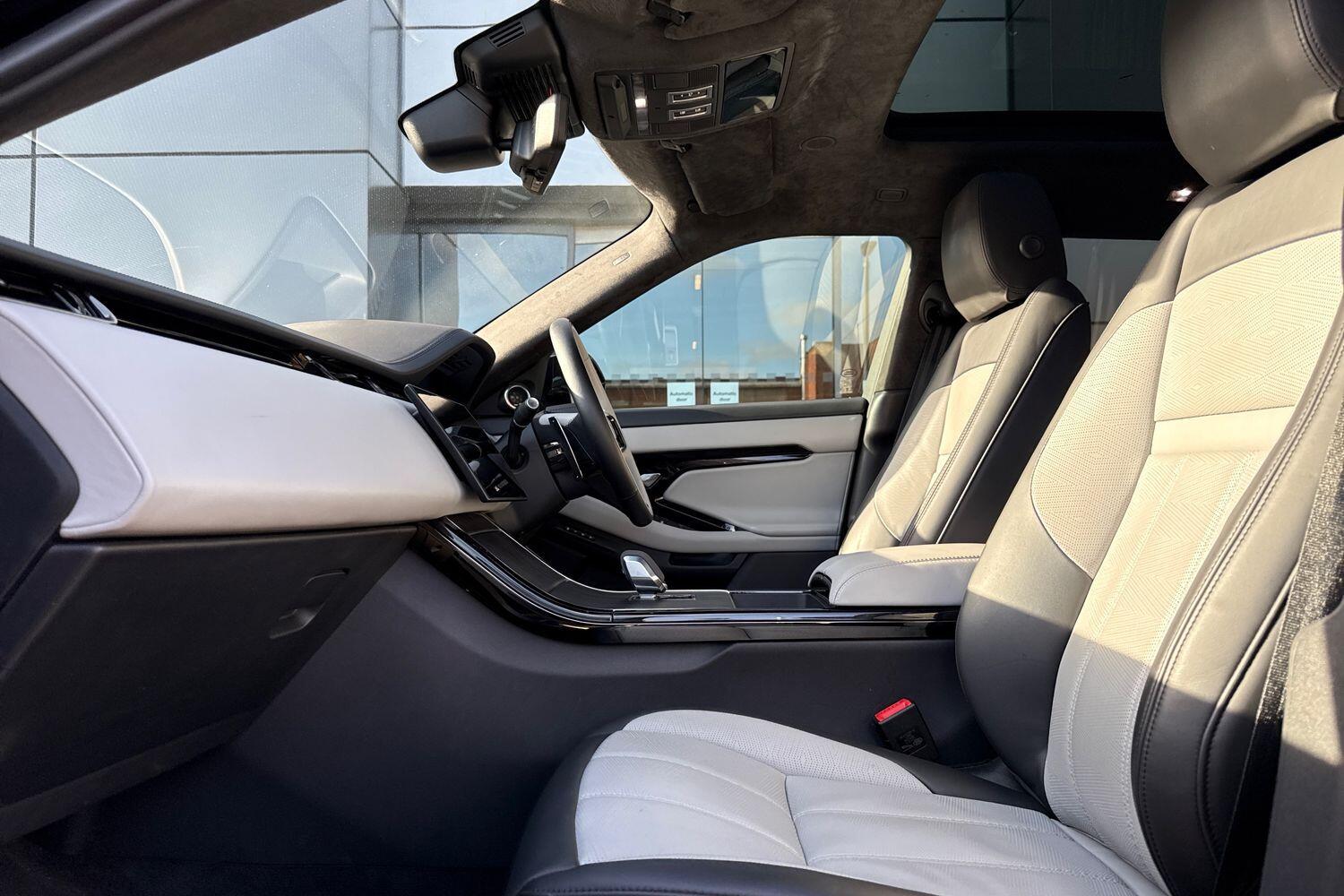 Used Land Rover Range Rover Evoque 2024 for sale - 76562266: Photo 57