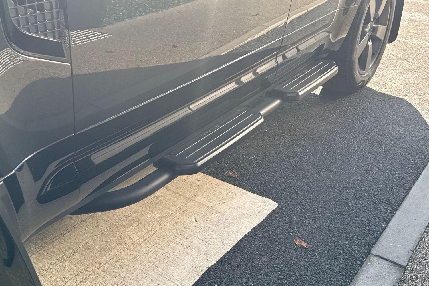 Used Land Rover Defender 2025 for sale - 76511858: Photo 11