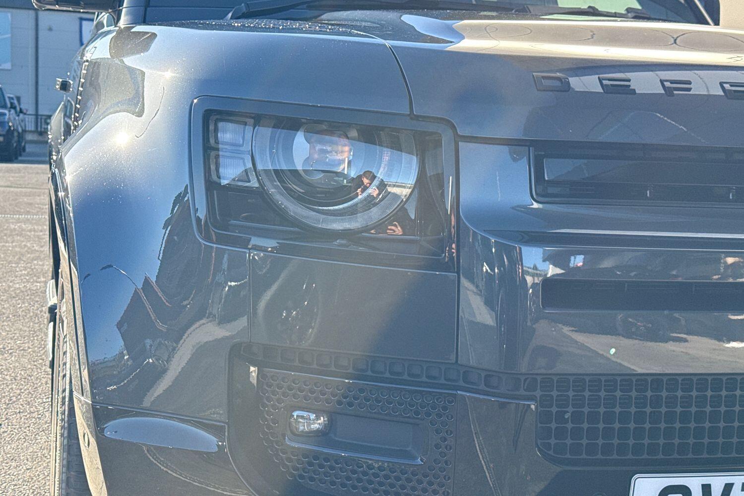 Used Land Rover Defender 2025 for sale - 76511858: Photo 25