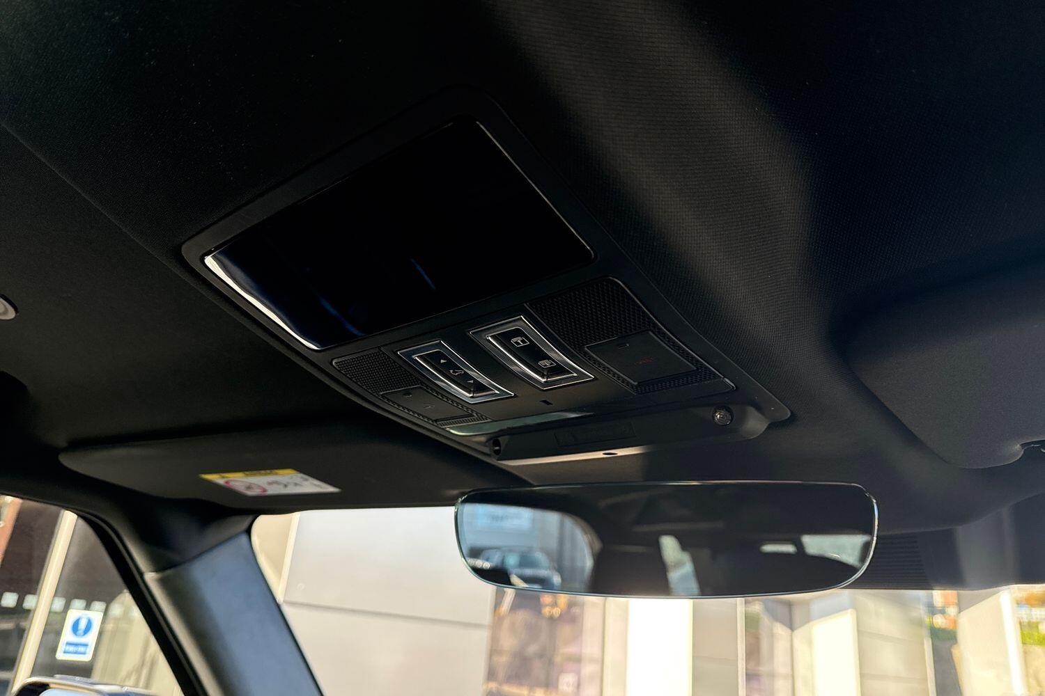 Used Land Rover Defender 2025 for sale - 76511858: Photo 55