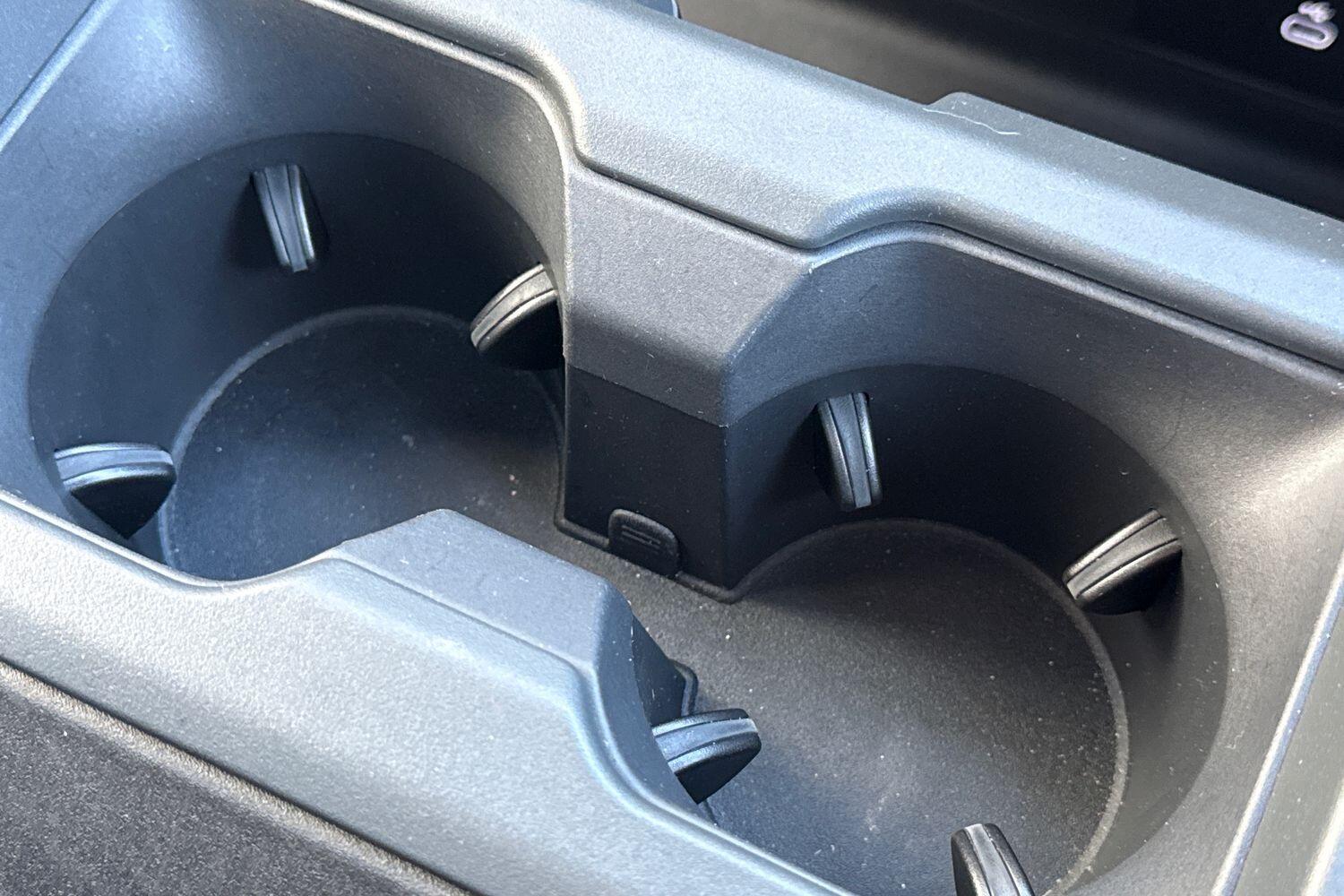 Used Land Rover Defender 2025 for sale - 76511858: Photo 56