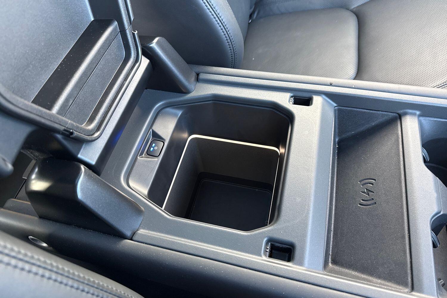 Used Land Rover Defender 2025 for sale - 76511858: Photo 58