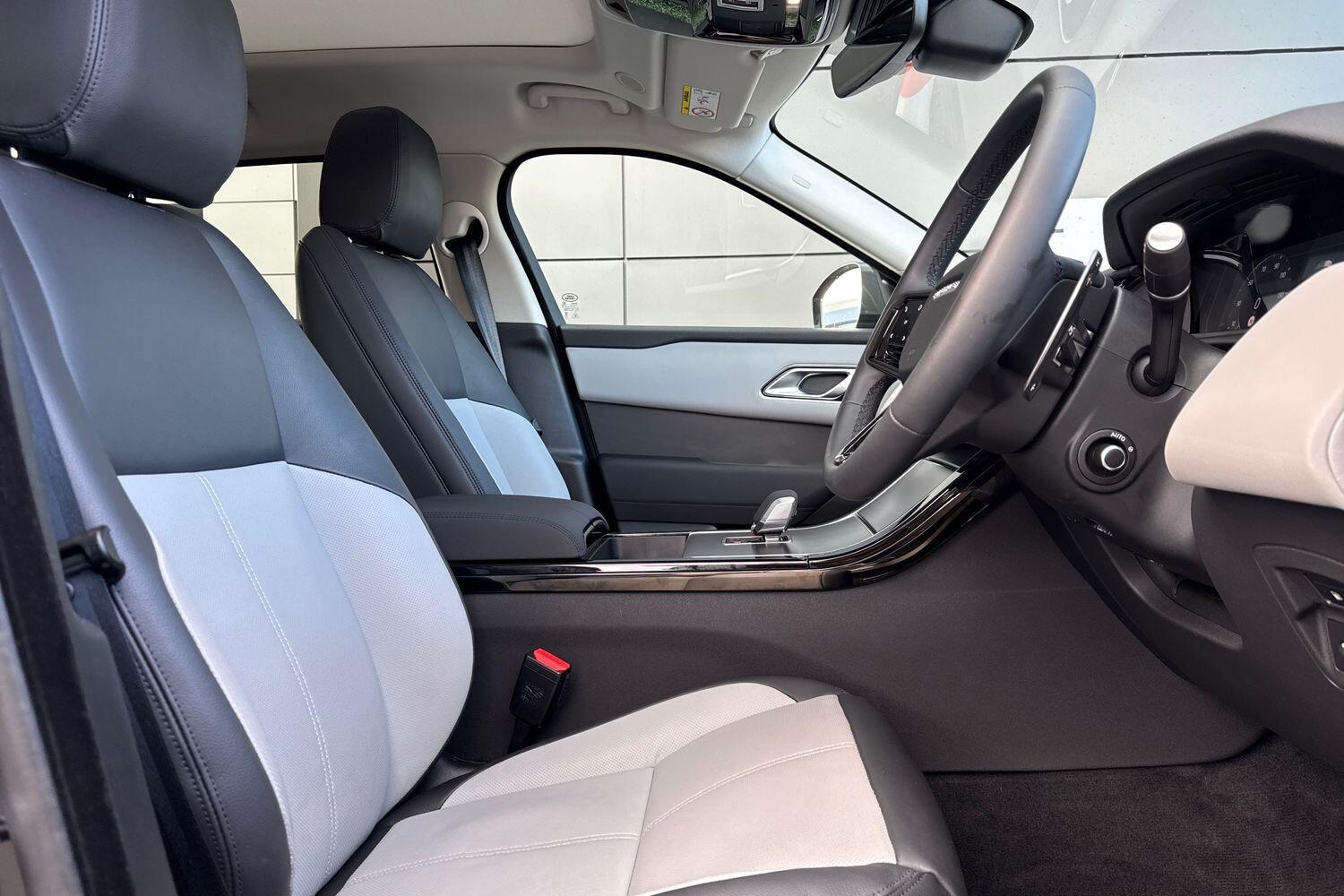 Used Land Rover Range Rover Velar 2025 for sale - 75939885: Photo 15