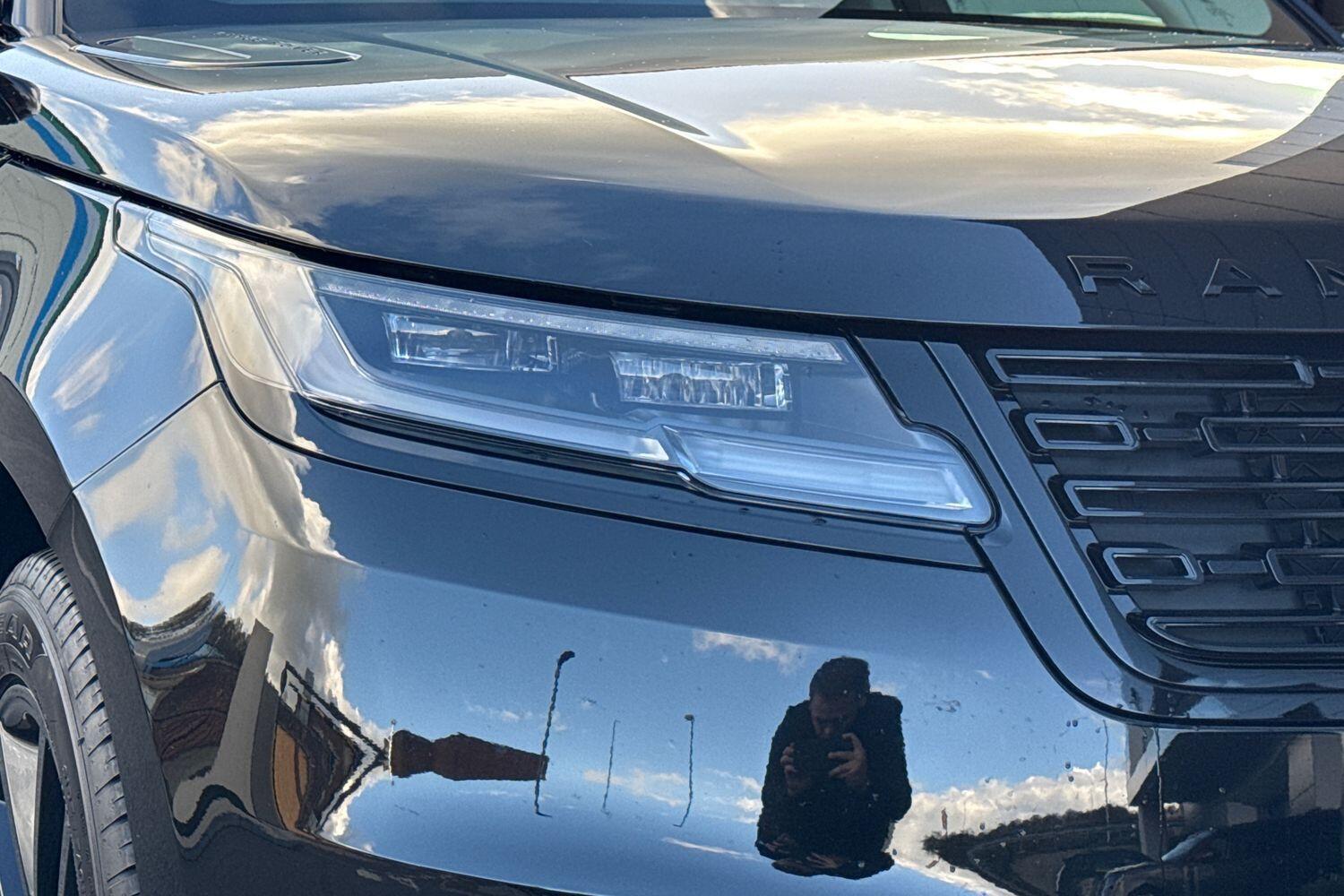 Used Land Rover Range Rover Velar 2025 for sale - 75939885: Photo 23