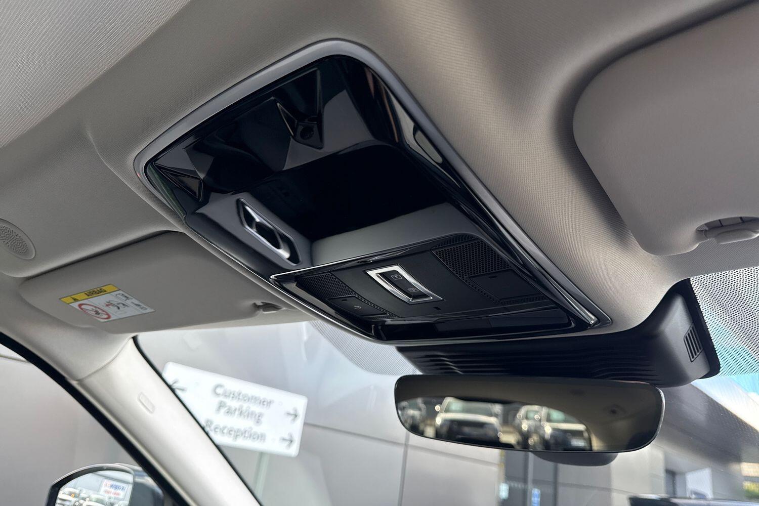 Used Land Rover Range Rover Velar 2025 for sale - 75939885: Photo 54