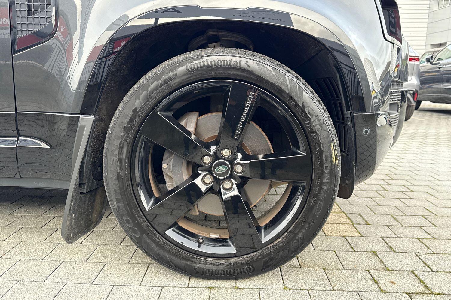 Used Land Rover Defender 2023 for sale - 77549436: Photo 18