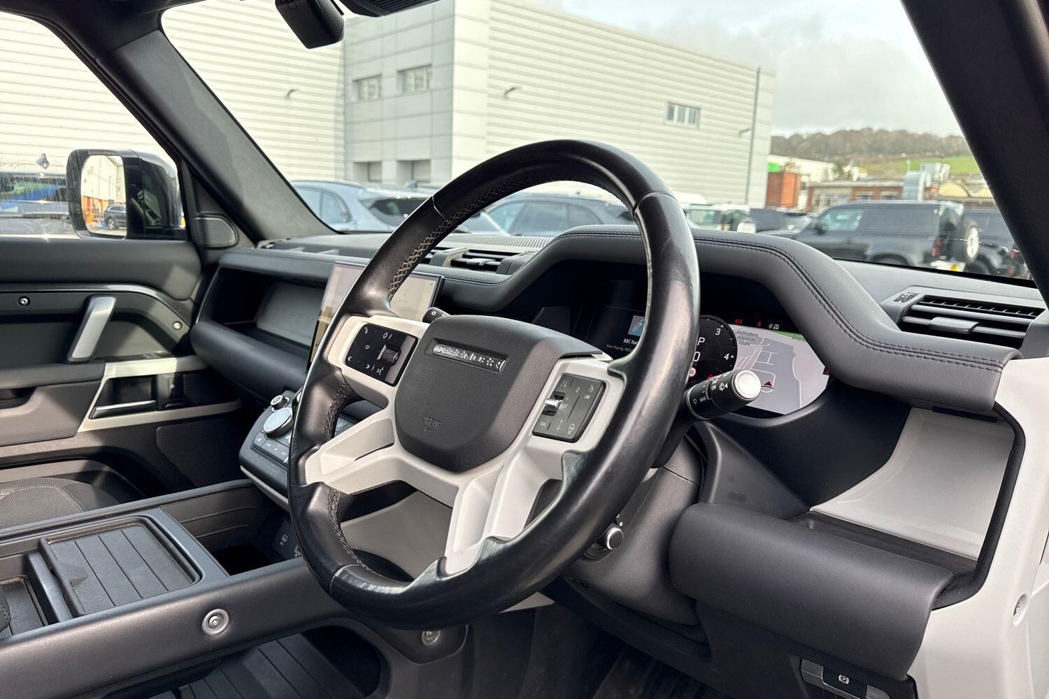 Used Land Rover Defender 2023 for sale - 77549436: Photo 19