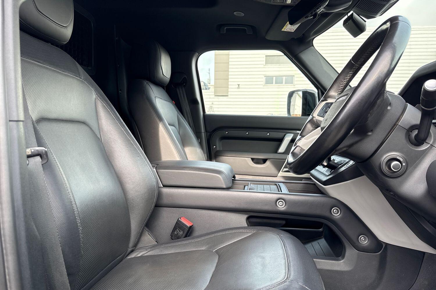 Used Land Rover Defender 2023 for sale - 77549436: Photo 20