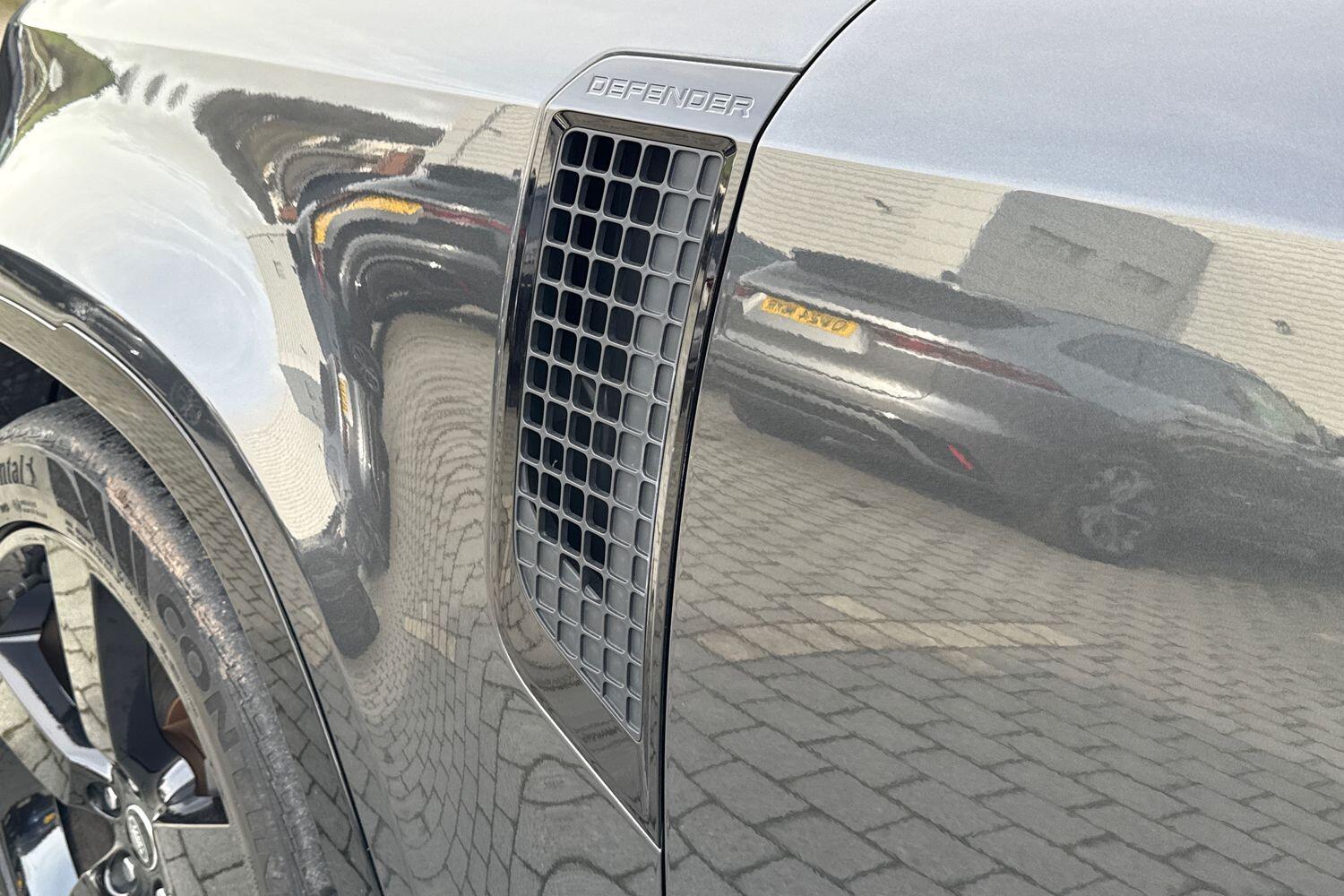 Used Land Rover Defender 2023 for sale - 77549436: Photo 31