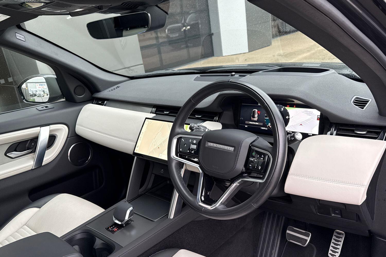 Used Land Rover Discovery Sport for sale - 76512636: Photo 22