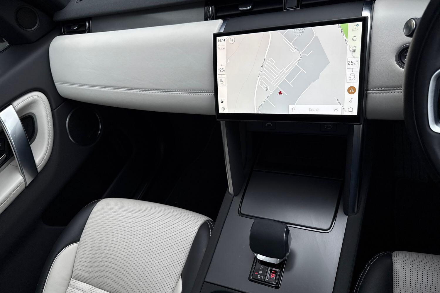 Used Land Rover Discovery Sport for sale - 76512636: Photo 38