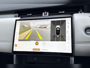 Used Land Rover Discovery Sport 2024 for sale - 76512636: Photo